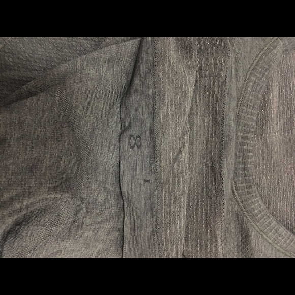 Lululemon Heather-Green Long Sleeve Swiftly - Picture 4 of 5